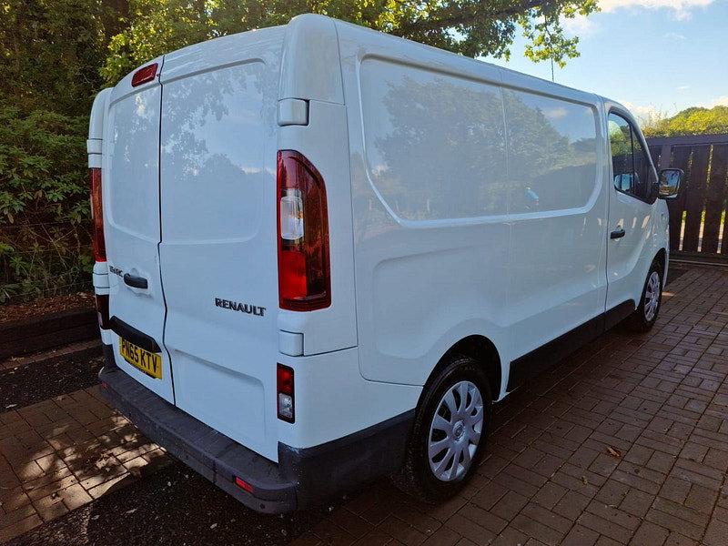 Renault Trafic 1.6 dCi 27 Business+ Panel Van 5dr Diesel Manual SWB Standard Roof Euro 5 (115 ps) 4dr Manual 2026
