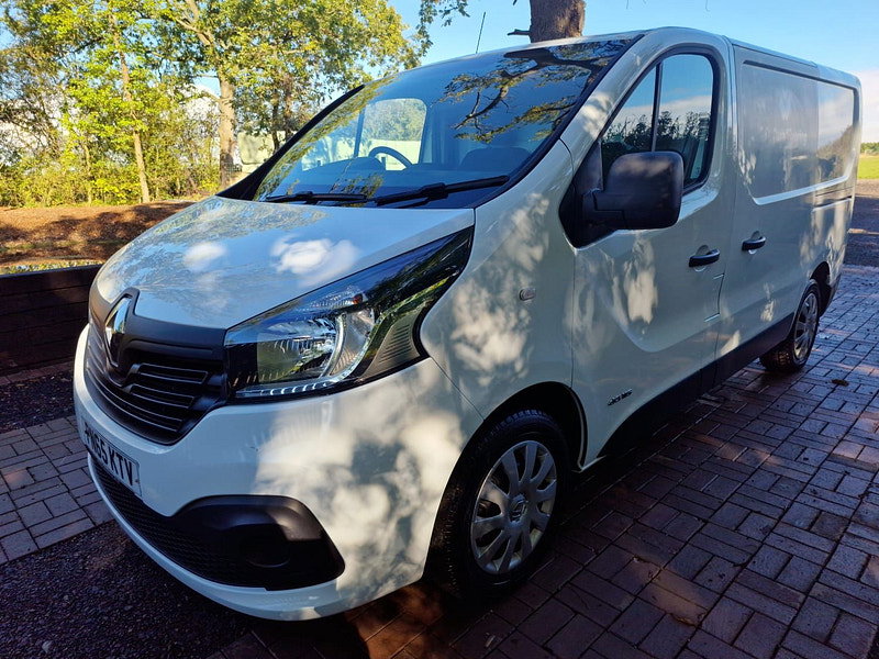 Renault Trafic 1.6 dCi 27 Business+ Panel Van 5dr Diesel Manual SWB Standard Roof Euro 5 (115 ps) 4dr Manual 2026