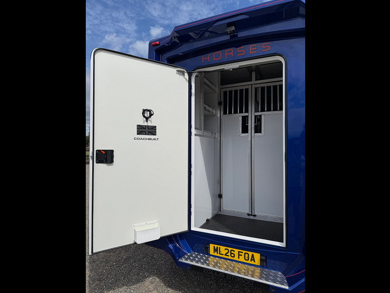 Renault Master 2.0 dCi LM35 Advance Panel Van 5dr Diesel Auto L3 H2 Euro 6 (s/s) (150 ps) 3dr Automatic 2026