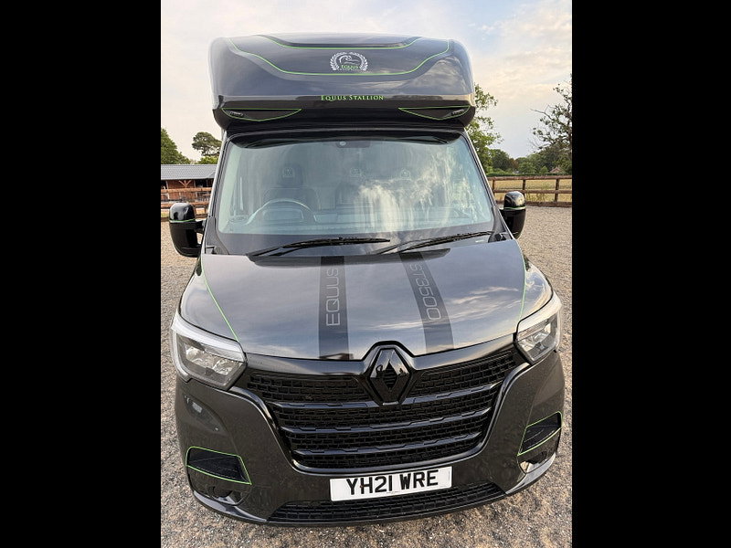 Renault Master 2.3 dCi 35 Business+Horsebox Diesel Manual FWD LWB Medium Roof Euro 6 (135 ps) 2dr Manual 2026