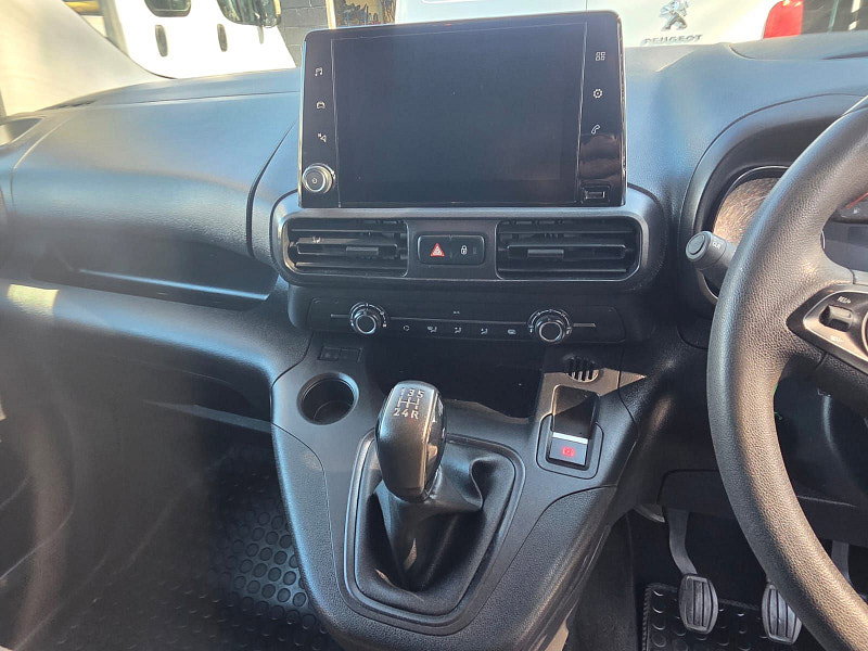 Vauxhall Combo 1.5 Turbo D 2000 Sportive Panel Van 4dr Diesel Manual L1 H1 Euro 6 (100 ps) 4dr Manual 2026