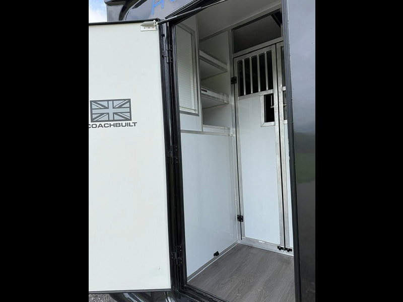 Vauxhall Movano 2.2 CDTi 3500 BiTurbo Dynamic Panel Van 5dr Diesel Manual FWD L3 H2 Euro 6 (s/s) (140 ps) 5dr Manual 2026