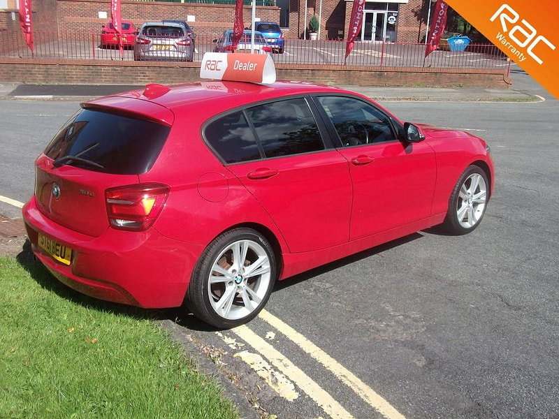 BMW 1 Series 2.0L 118D SE Hatchback 5dr Diesel Manual Euro 5 (141 bhp) 5dr Manual 2026
