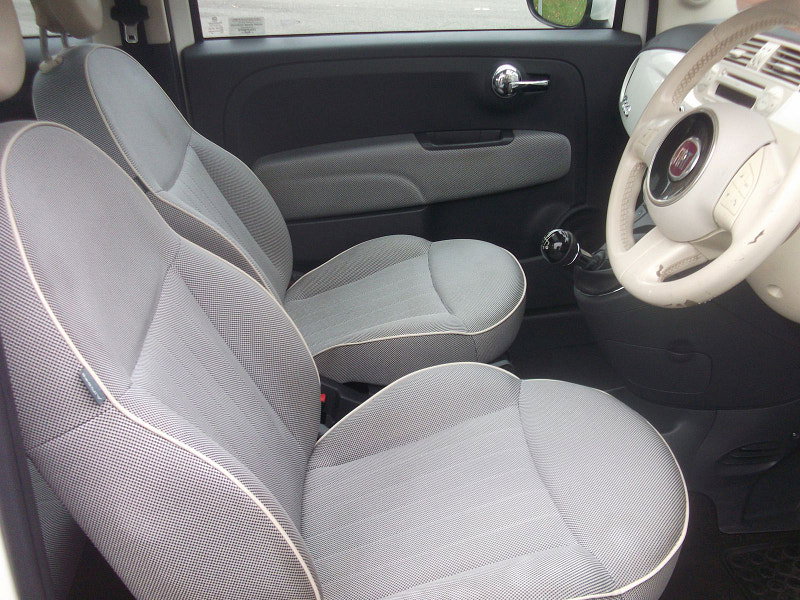 Fiat 500 1.4L Lounge RHD Hatchback 3dr Petrol Manual Euro 4 (99 bhp) 3dr Manual 2026