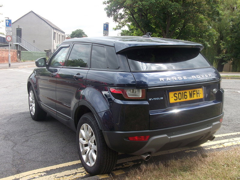 Land Rover Range Rover Evoque 2.0 eD4 SE Tech SUV 5dr Diesel Manual FWD Euro 6 (s/s) (150 ps) 5dr Manual 2026