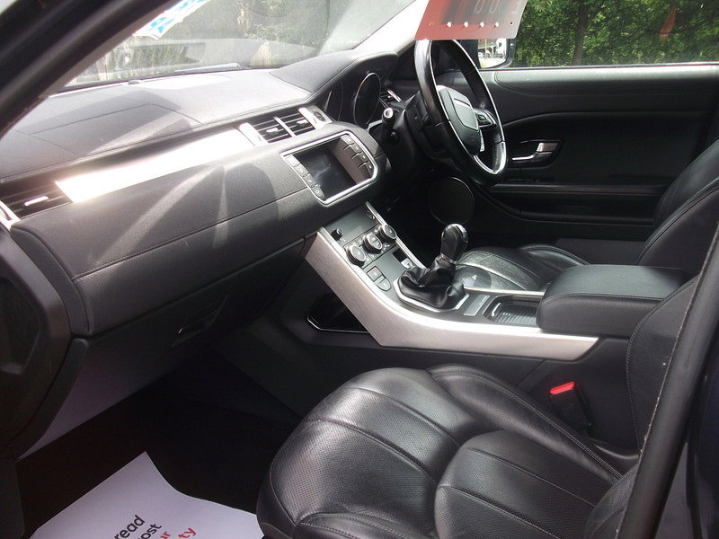 Land Rover Range Rover Evoque 2.0 eD4 SE Tech SUV 5dr Diesel Manual FWD Euro 6 (s/s) (150 ps) 5dr Manual 2026