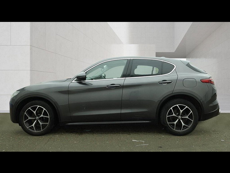 Alfa Romeo Stelvio 2.2 TD Lusso Ti Auto Q4 AWD Euro 6 (s/s) 5dr