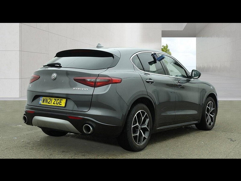 Alfa Romeo Stelvio 2.2 TD Lusso Ti Auto Q4 AWD Euro 6 (s/s) 5dr