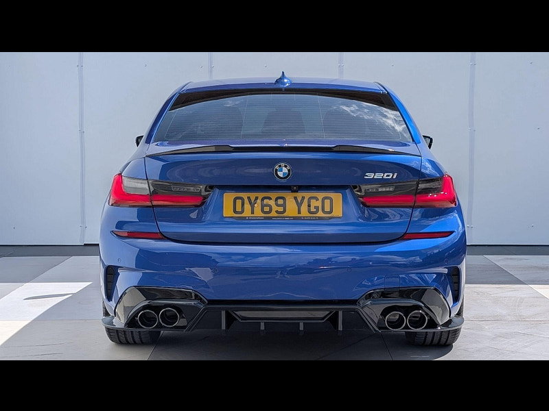 BMW 3 Series 2.0 320i M Sport Auto Euro 6 (s/s) 4dr
