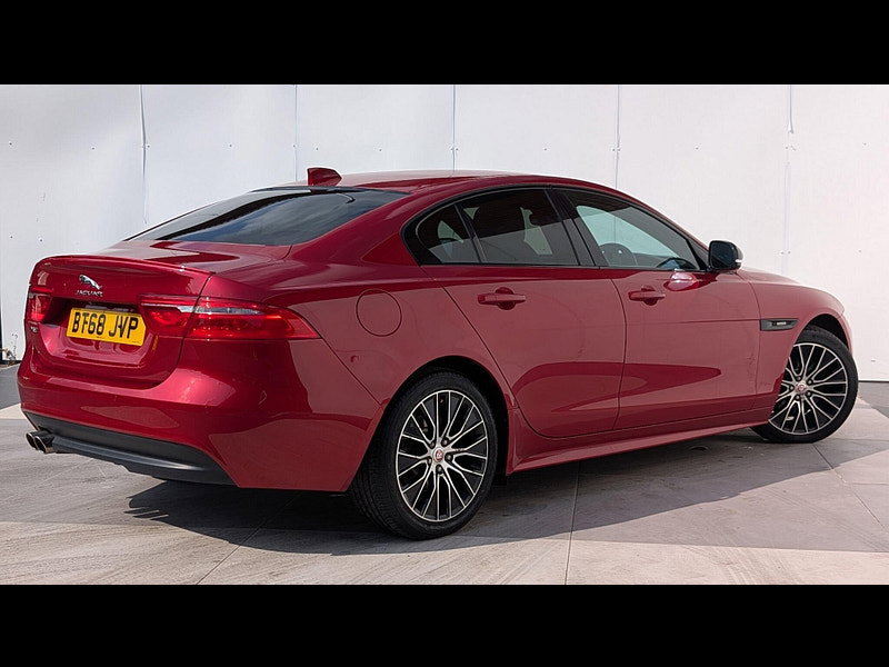 Jaguar XE 2.0d Landmark Auto Euro 6 (s/s) 4dr