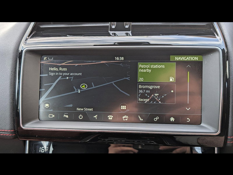Jaguar XE 2.0d Landmark Auto Euro 6 (s/s) 4dr