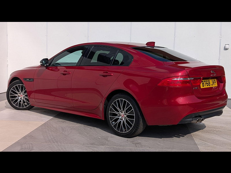 Jaguar XE 2.0d Landmark Auto Euro 6 (s/s) 4dr