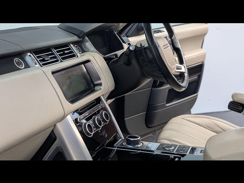 Land Rover Range Rover 3.0 TD V6 Vogue Auto 4WD Euro 6 (s/s) 5dr