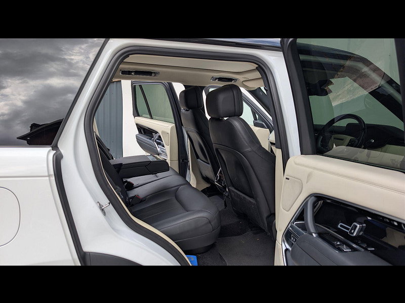 Land Rover Range Rover 3.0 D300 MHEV SE Auto 4WD Euro 6 (s/s) 5dr