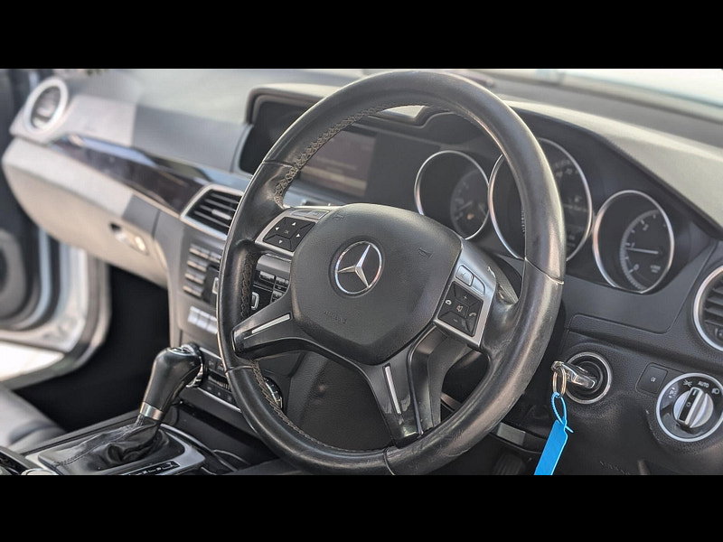 Mercedes-Benz C Class 2.1 C220 CDI BlueEfficiency Executive SE G-Tronic+ Euro 5 (s/s) 4dr