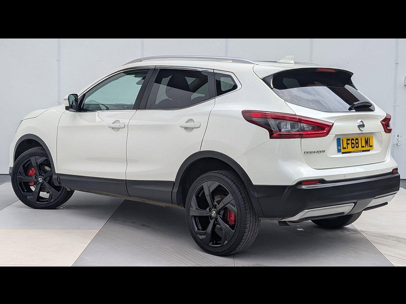 Nissan Qashqai 1.3 DIG-T Tekna Euro 6 (s/s) 5dr