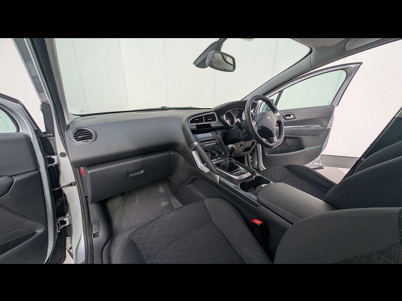 Peugeot 3008 1.6 HDi Active Euro 5 5dr