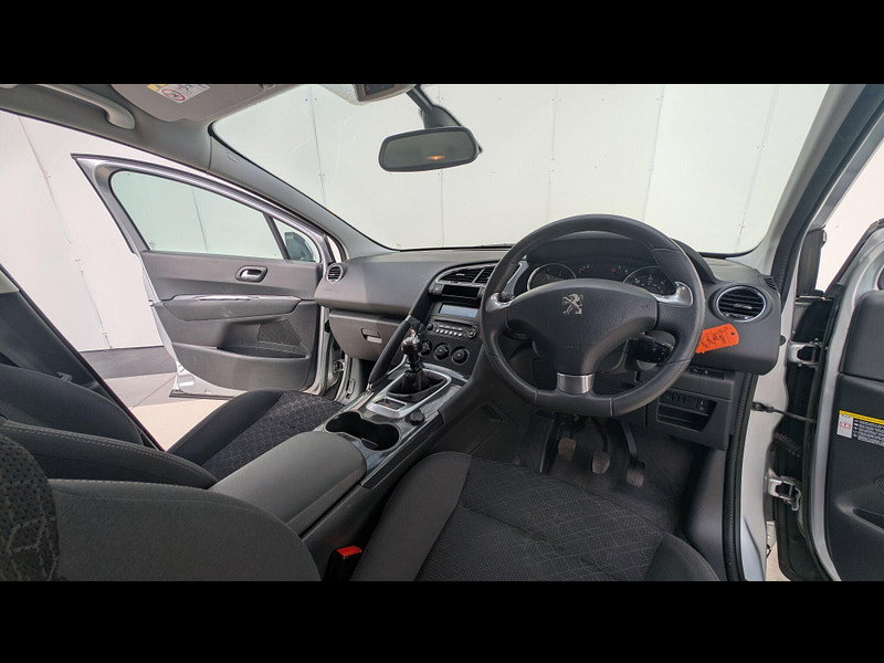 Peugeot 3008 1.6 HDi Active Euro 5 5dr