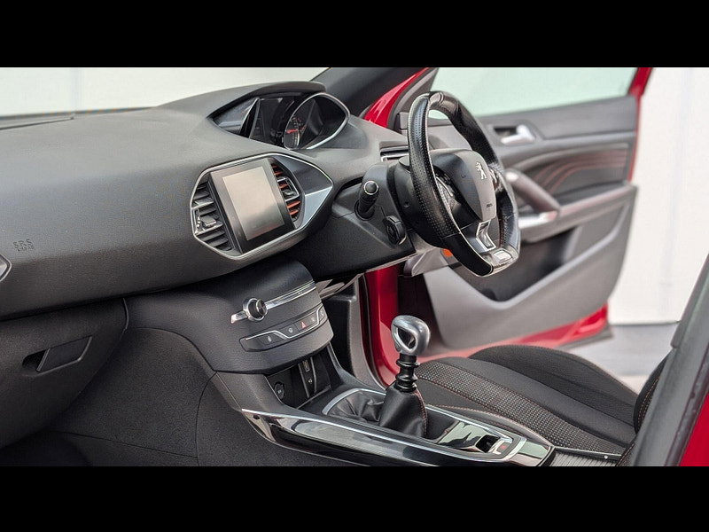 Peugeot 308 1.2 PureTech GT Line Euro 6 (s/s) 5dr