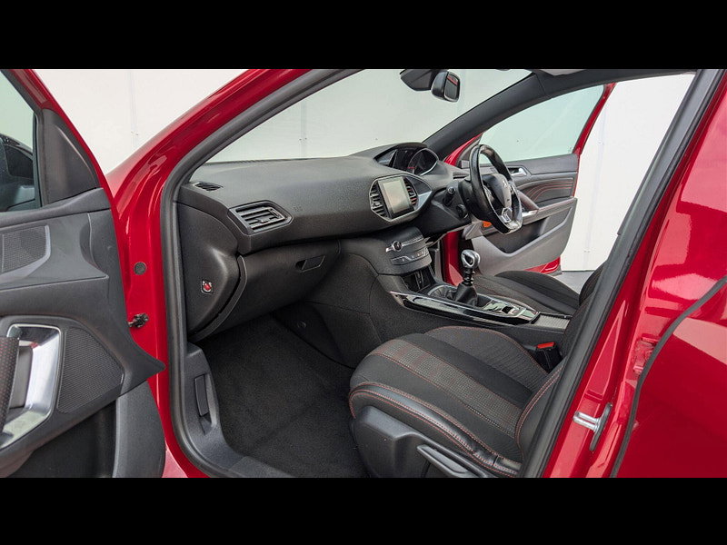 Peugeot 308 1.2 PureTech GT Line Euro 6 (s/s) 5dr