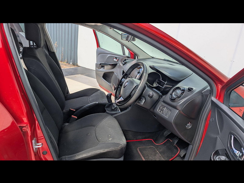 Renault Clio 1.2 16V Dynamique MediaNav Euro 5 5dr