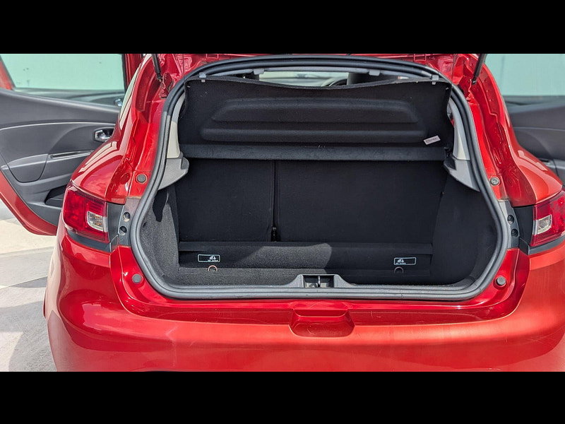 Renault Clio 1.2 16V Dynamique MediaNav Euro 5 5dr