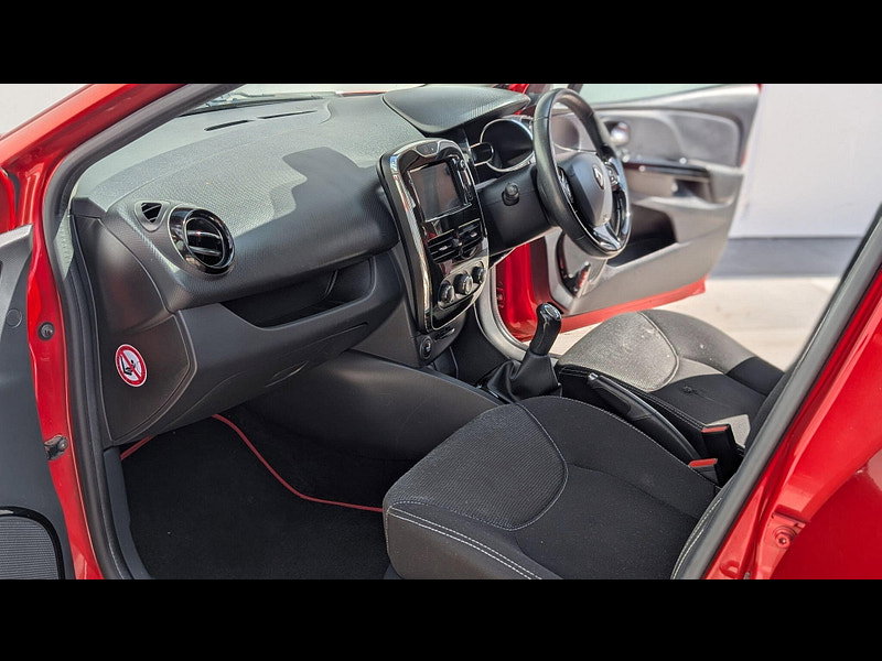 Renault Clio 1.2 16V Dynamique MediaNav Euro 5 5dr