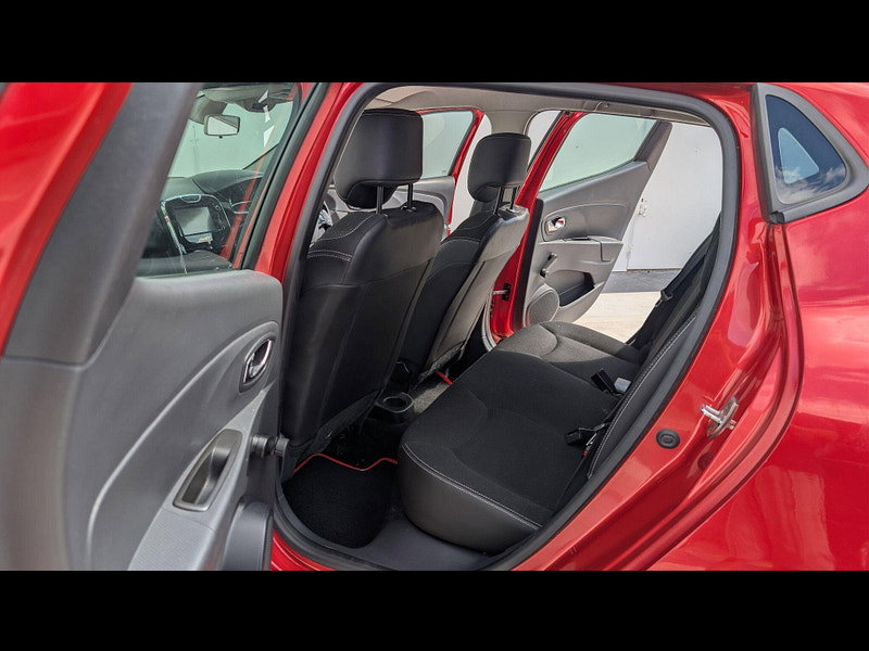 Renault Clio 1.2 16V Dynamique MediaNav Euro 5 5dr