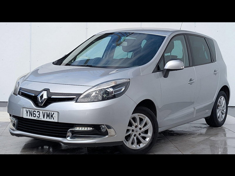 Renault Scenic 1.5 dCi ENERGY Dynamique TomTom Euro 5 (s/s) 5dr