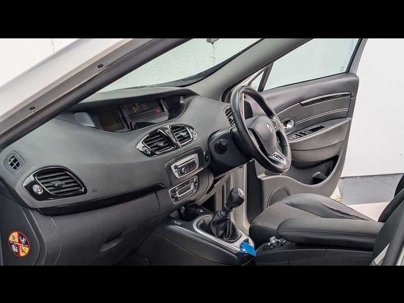Renault Scenic 1.5 dCi ENERGY Dynamique TomTom Euro 5 (s/s) 5dr