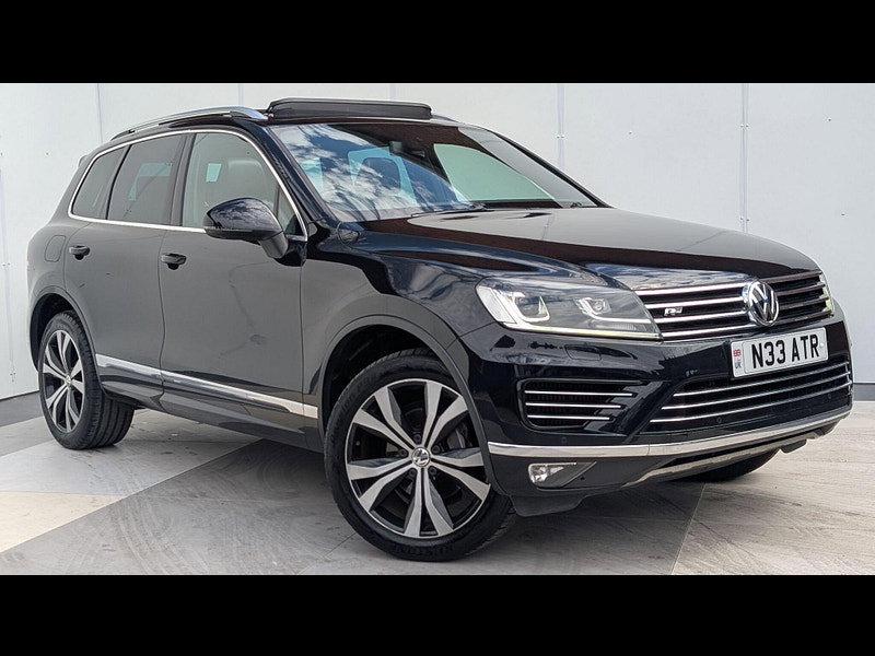 Volkswagen Touareg 3.0 TDI V6 BlueMotion Tech R-Line Tiptronic 4WD Euro 6 (s/s) 5dr