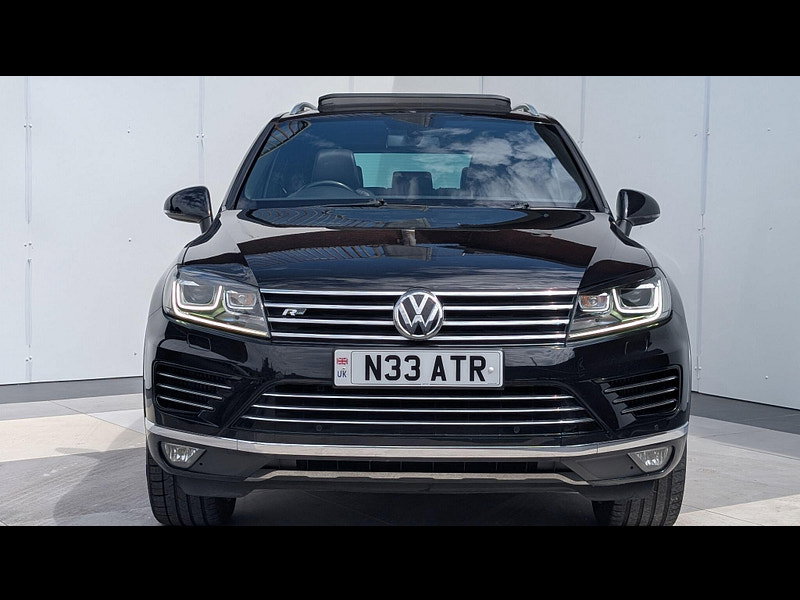 Volkswagen Touareg 3.0 TDI V6 BlueMotion Tech R-Line Tiptronic 4WD Euro 6 (s/s) 5dr