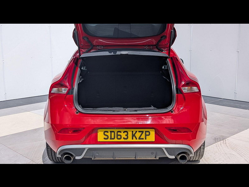 Volvo V40 1.6 D2 R-Design Euro 5 (s/s) 5dr