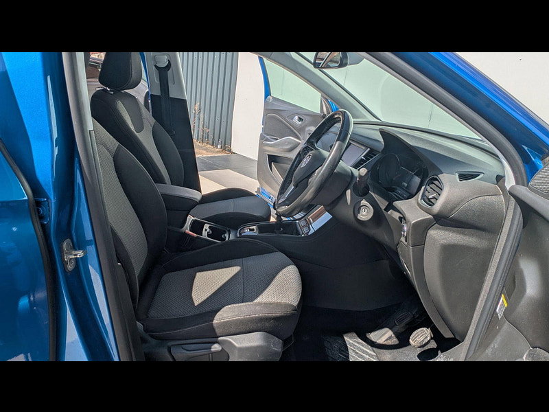 Vauxhall Grandland X 1.2 Turbo SE Euro 6 (s/s) 5dr