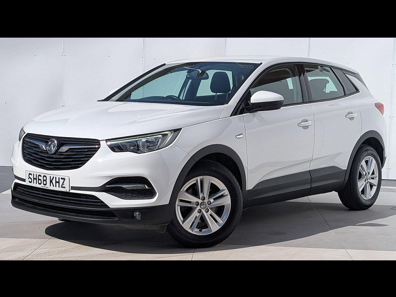 Vauxhall Grandland X 1.2 Turbo SE Euro 6 (s/s) 5dr