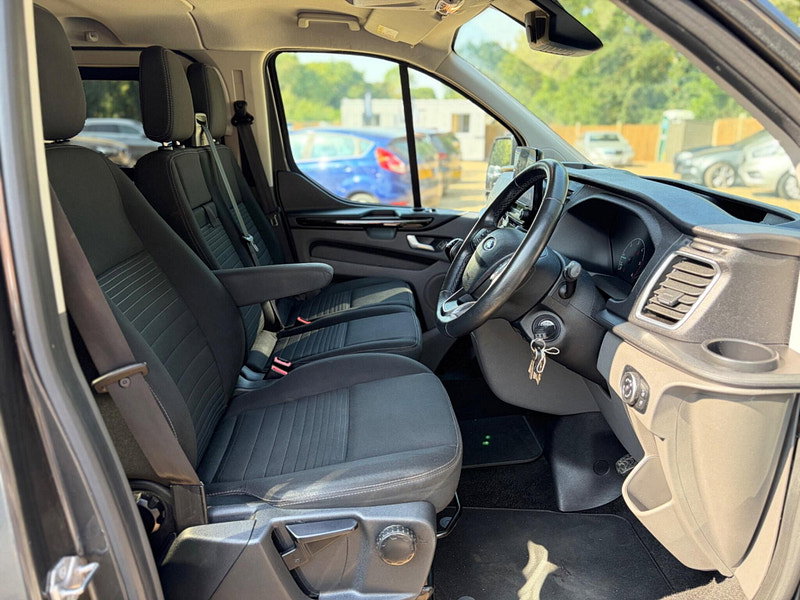 Ford Transit Custom 2.0 300 EcoBlue Limited Crew Van L1 H1 Euro 6 5dr (6 Seat) 5dr Manual 2026