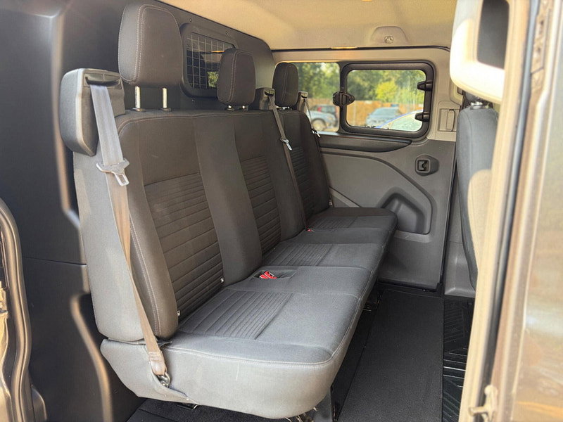 Ford Transit Custom 2.0 300 EcoBlue Limited Crew Van L1 H1 Euro 6 5dr (6 Seat) 5dr Manual 2026