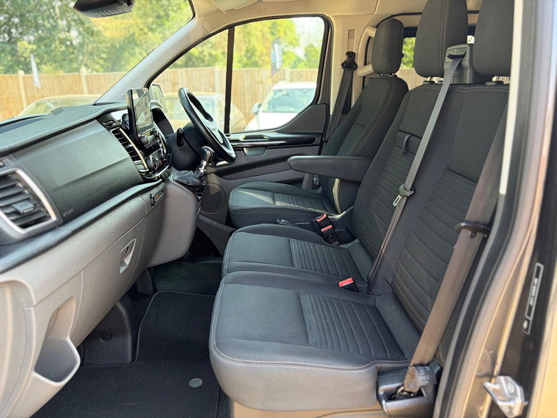 Ford Transit Custom 2.0 300 EcoBlue Limited Crew Van L1 H1 Euro 6 5dr (6 Seat) 5dr Manual 2026