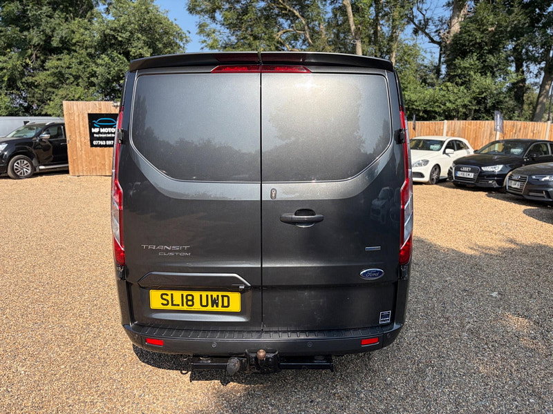 Ford Transit Custom 2.0 300 EcoBlue Limited Crew Van L1 H1 Euro 6 5dr (6 Seat) 5dr Manual 2026