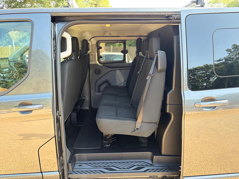 Ford Transit Custom 2.0 300 EcoBlue Limited Crew Van L1 H1 Euro 6 5dr (6 Seat) 5dr Manual 2026