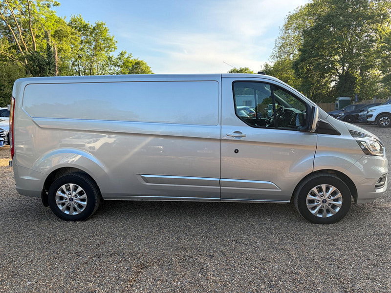 Ford Transit Custom 2.0 340 EcoBlue Limited L2 H1 Euro 6 (s/s) 5dr 5dr Manual 2026