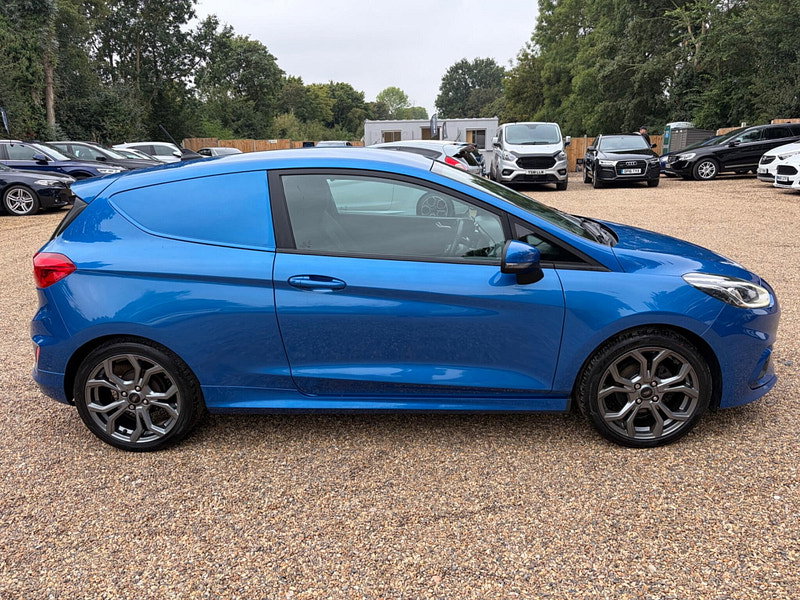 Ford Fiesta Van 1.5 TDCi Sport Euro 6 (s/s) 3dr 3dr Manual 2026