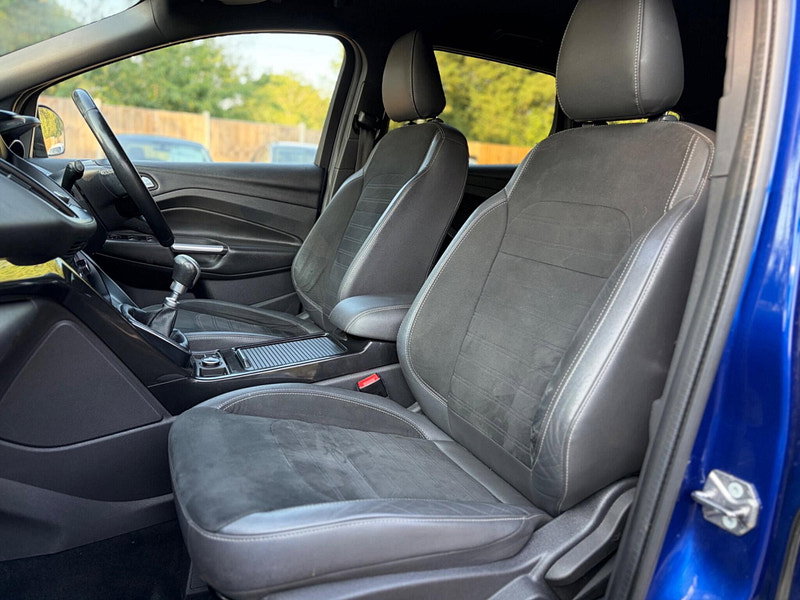 Ford Kuga 2.0 TDCi EcoBlue ST-Line Euro 6 (s/s) 5dr 5dr Manual 2026