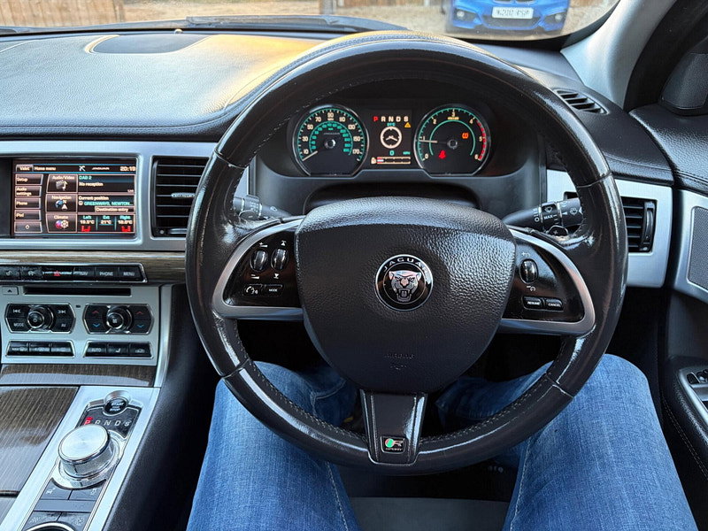 Jaguar XF 3.0d V6 R-Sport Auto Euro 5 (s/s) 4dr 4dr Automatic 2026