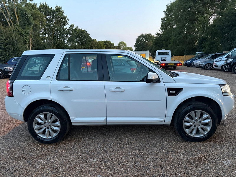 Land Rover Freelander 2 2.2 SD4 HSE CommandShift 4WD Euro 5 5dr 5dr Automatic 2026