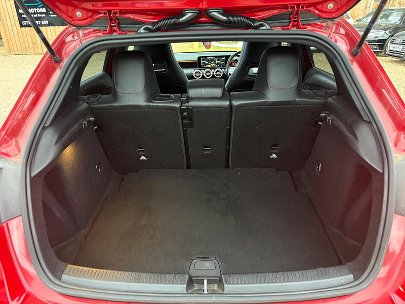 Mercedes-Benz A Class 1.5 A180d AMG Line (Premium Plus) 7G-DCT Euro 6 (s/s) 5dr 5dr Automatic 2026