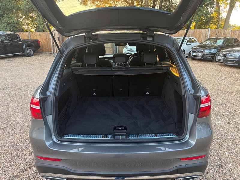 Mercedes-Benz GLC 2.1 GLC220d AMG Line (Premium Plus) G-Tronic 4MATIC Euro 6 (s/s) 5dr 5dr Automatic 2026