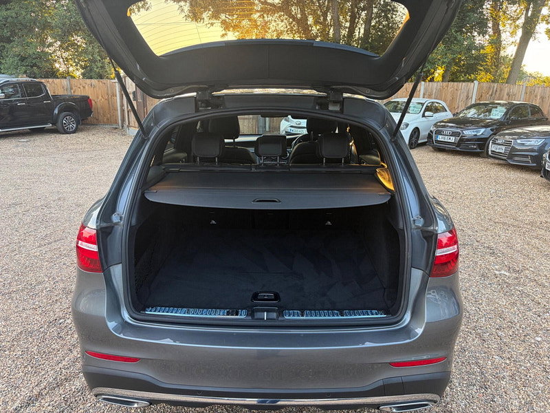 Mercedes-Benz GLC 2.1 GLC220d AMG Line (Premium Plus) G-Tronic 4MATIC Euro 6 (s/s) 5dr 5dr Automatic 2026