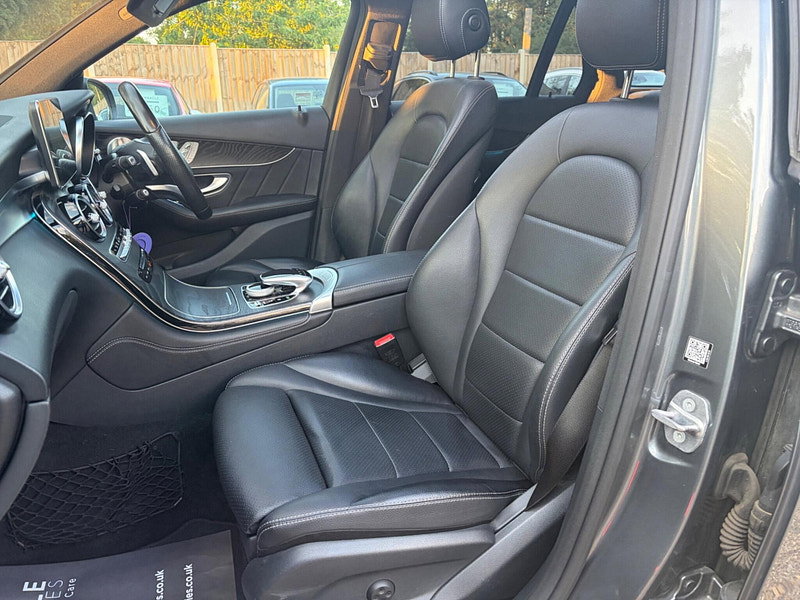 Mercedes-Benz GLC 2.1 GLC220d AMG Line (Premium Plus) G-Tronic 4MATIC Euro 6 (s/s) 5dr 5dr Automatic 2026