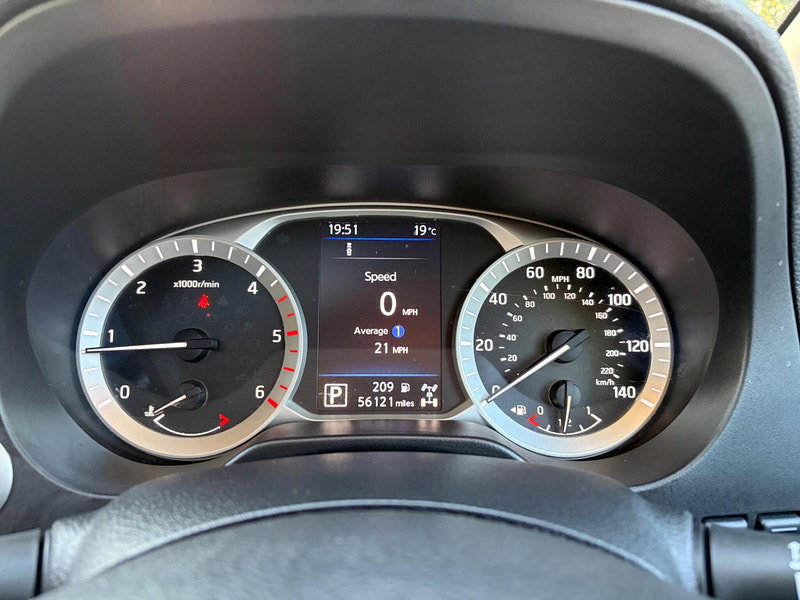 Nissan Navara 2.3 dCi N-Guard Auto 4WD Euro 6 4dr 4dr Automatic 2026